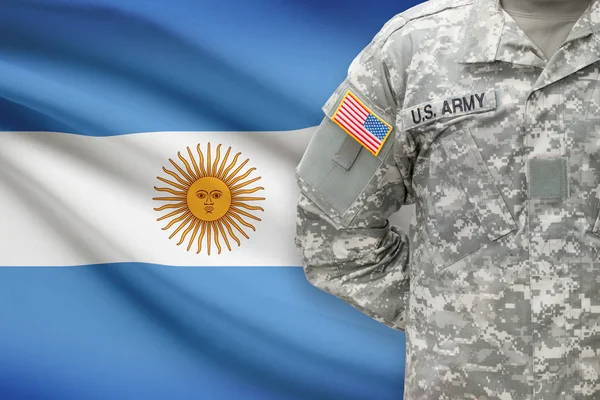 Soldat américain avec drapeau sur fond - Argentine — Photo