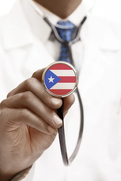 Estetoscópio com série conceitual de bandeira nacional - Porto Rico — Fotografia de Stock