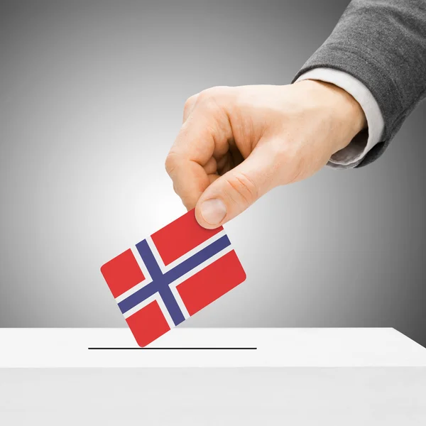 Voting concept - Male inserting flag into ballot box - Norway — Stock Photo, Image