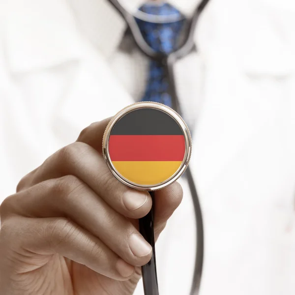 Stéthoscope avec série conceptuelle des drapeaux nationaux - Allemagne — Photo