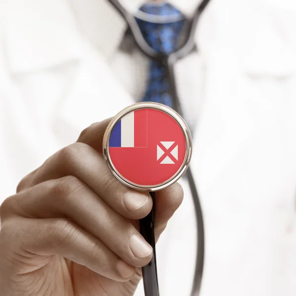 Stéthoscope avec série conceptuelle des drapeaux nationaux - Wallis et Fu — Photo