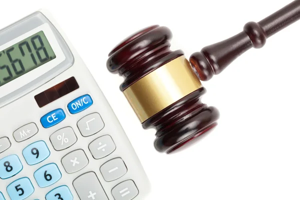 Judge's gavel and calculator. Studio shot over white — Stock Photo, Image