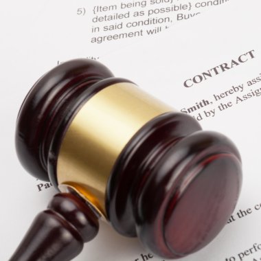 Ahşap hakimin tokmak ve sözleşme - yakın atış