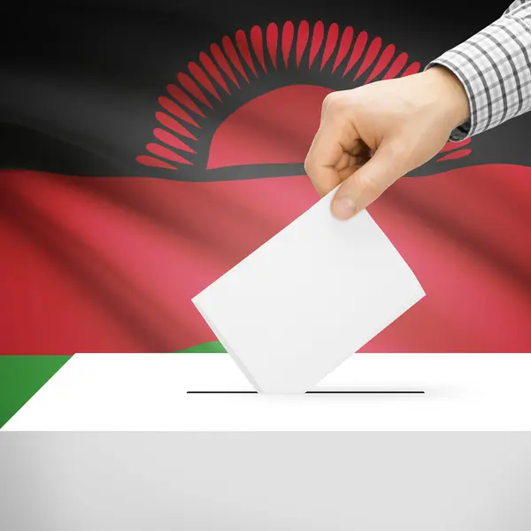 Valurnan med nationella flagga på bakgrund - Malawi — Stockfoto