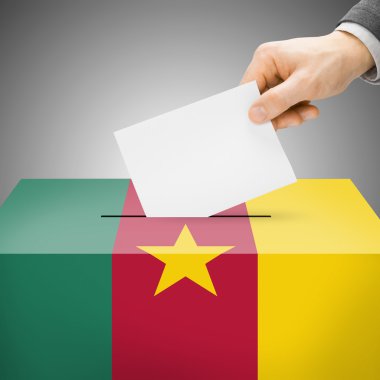 Oy sandığı ulusal bayrak - Kamerun boyalı
