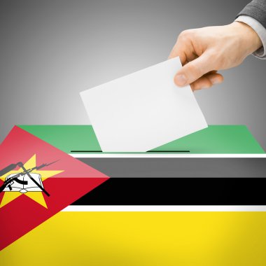 Oy sandığı ulusal bayrak - Mozambik boyalı