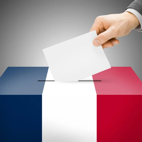 フランスの国旗に描かれた投票箱 — ストック写真