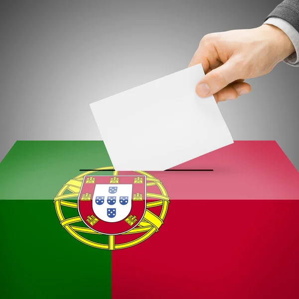 Ballot box painted into national flag - Portugal — Stock Photo, Image