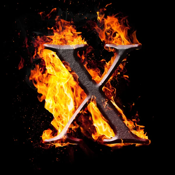 yüksek çözünürlüklü demir harfleri çizimde siyah arka plan üzerine ateş