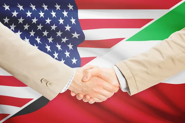 Unternehmer-Handshake - USA und Kuwait — Stockfoto