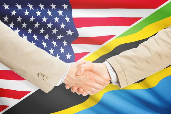 Podnikatelé handshake - USA a Tanzanie — Stock fotografie