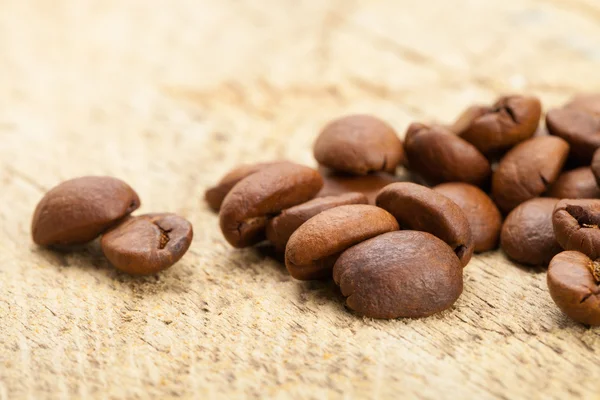 Close up shot of roasted coffee beans — Stock Photo, Image