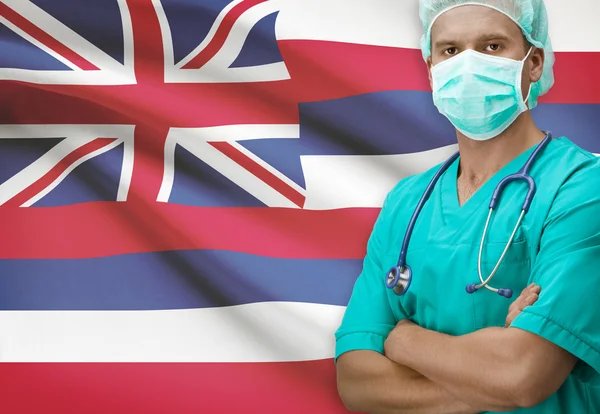 Surgeon with US states flags on background series - Hawaii — Stock Photo, Image