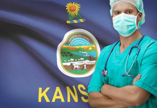 Surgeon with US states flags on background series - Kansas — Stock Photo, Image