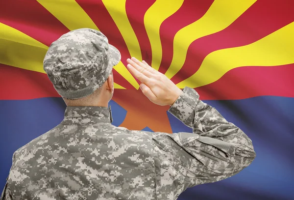 Soldado saludando a nosotros serie bandera de estado - Arizona — Foto de Stock