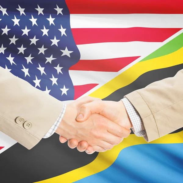 Stretta di mano degli uomini d'affari - Stati Uniti e Tanzania — Foto Stock