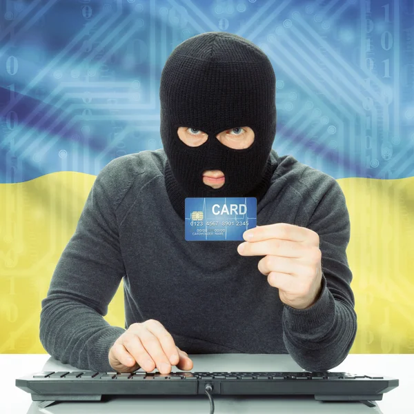 背景-乌克兰国旗与网络犯罪概念的 — 图库照片