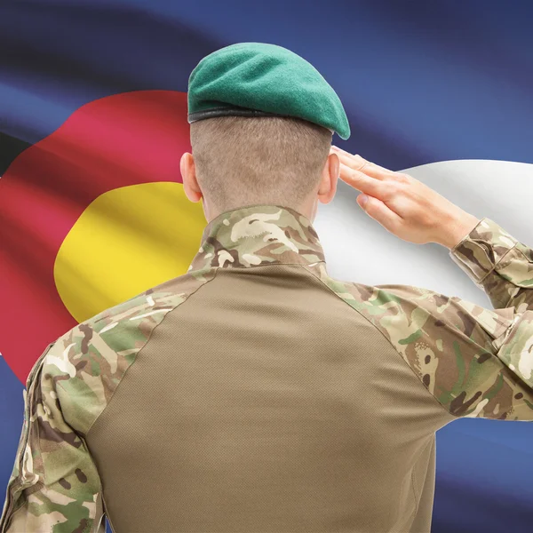 Voják zdravit Usa státu vlajky koncepční řady - Colorado — Stock fotografie
