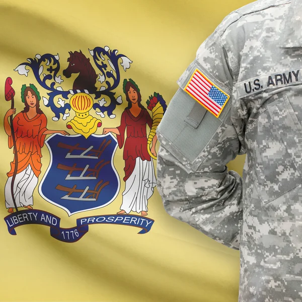 Soldado americano con nosotros serie bandera de Estado - Nueva Jersey — Foto de Stock
