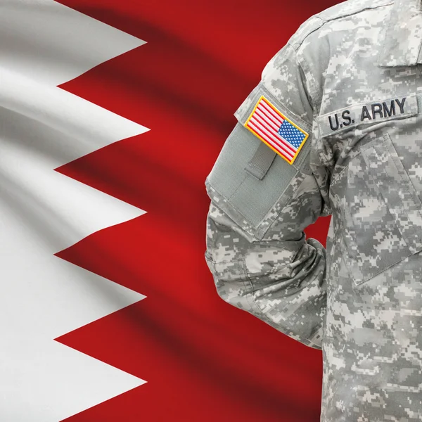 American soldier with flag series - Bahrain — Stock Photo, Image