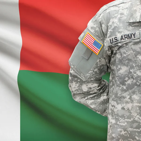 Americký voják s vlajkou series - Madagaskar — Stock fotografie