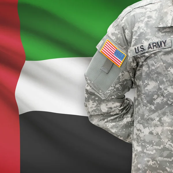 Amerikanischer Soldat mit Flag Serie - Vereinigte Arabische Emirate — Stockfoto