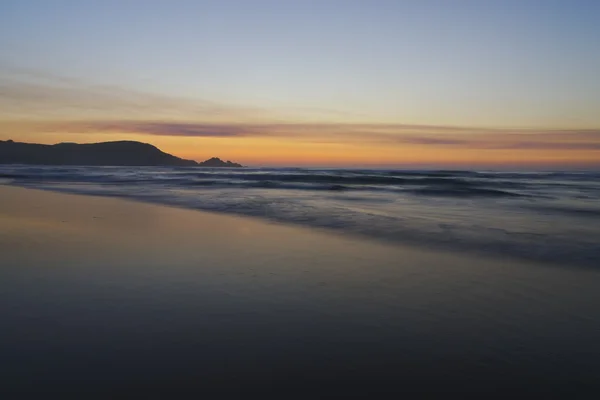 Pôr do sol na costa atlântica — Fotografia de Stock