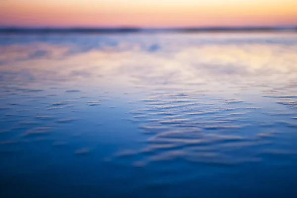 Západ slunce na pobřeží Atlantského oceánu — Stock fotografie