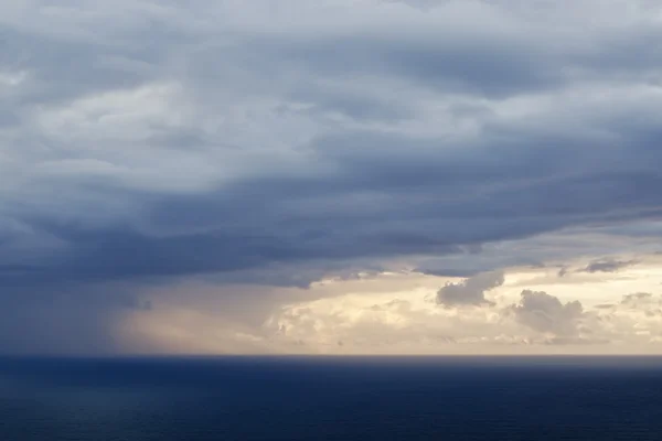 Tormenta al atardecer — Foto de Stock