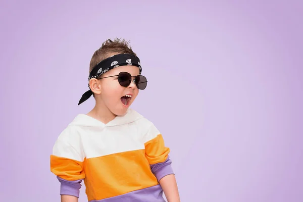 Little Cool Boy Stylish Clothes Sunglasses Screams — Stock Photo, Image