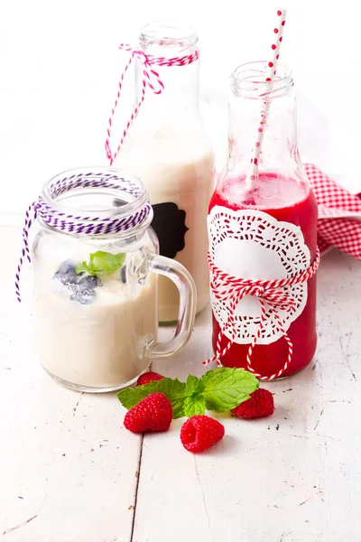 Healthy milkshake or drink with fruits — Stock Photo, Image