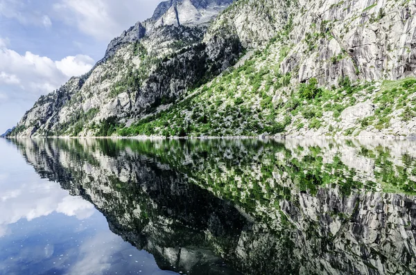 Fiume di cristallo — Foto Stock