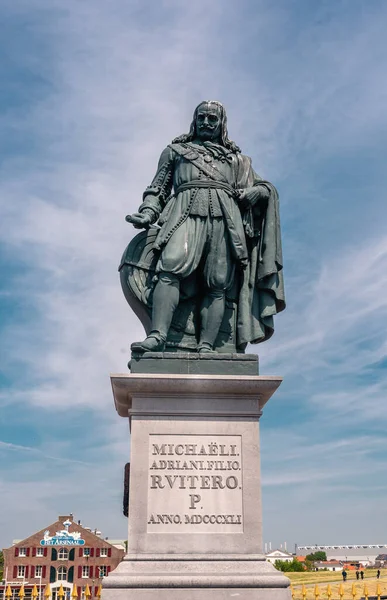 Socha Michiela Ruytera Vlissingen Holandsko — Stock fotografie