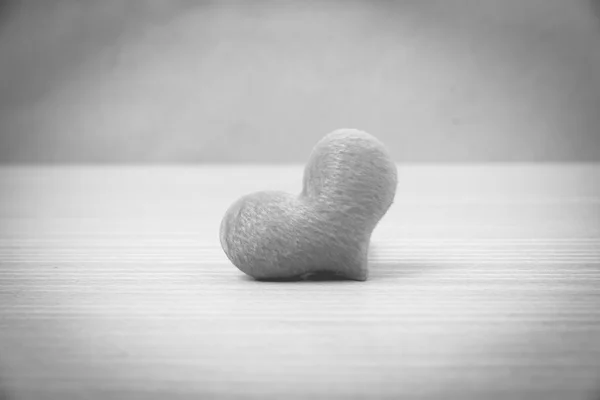 Red heart on wood black and white color — Stock Photo, Image