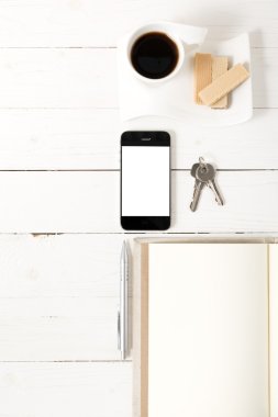 kahve fincanı gofret, telefon, anahtar, Not Defteri ile