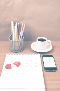 Ofis Büro: telefon, takvim, kalp, renk kalem vint ile kahve