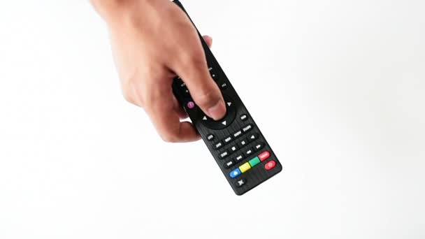 Empujando control remoto tv — Vídeo de stock