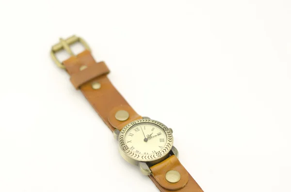 Reloj de pulsera clásico aislado en blanco —  Fotos de Stock