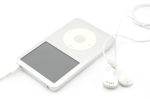 Lettore mp3 con auricolare isolato su bianco — Foto Stock