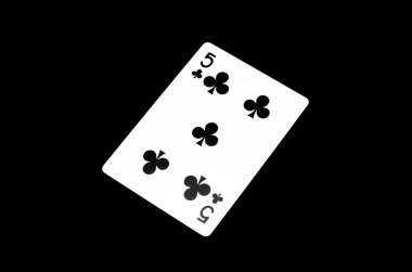 Beş numaralı yonca kartı üzerine siyah izole