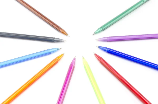 Bolígrafos coloridos aislados en blanco —  Fotos de Stock