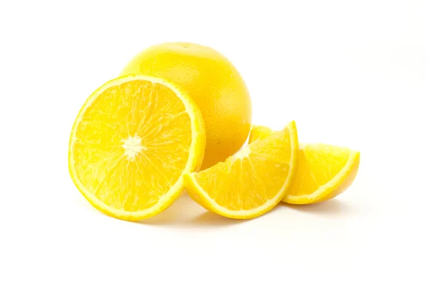 Fruto naranja aislado sobre blanco —  Fotos de Stock