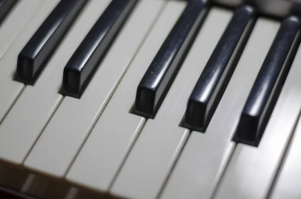 Teclas de piano fundo — Fotografia de Stock