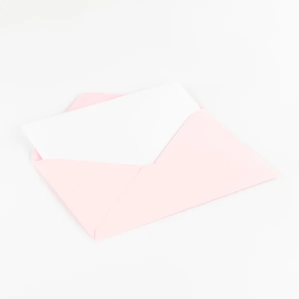 सफेद कागज के साथ लिफाफा खोलें — स्टॉक फ़ोटो, इमेज