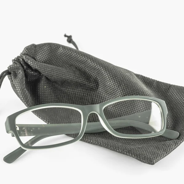 Occhiali con borsa nera — Foto Stock