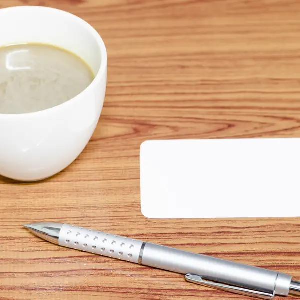 Tazza di caffè e biglietto da visita — Foto Stock