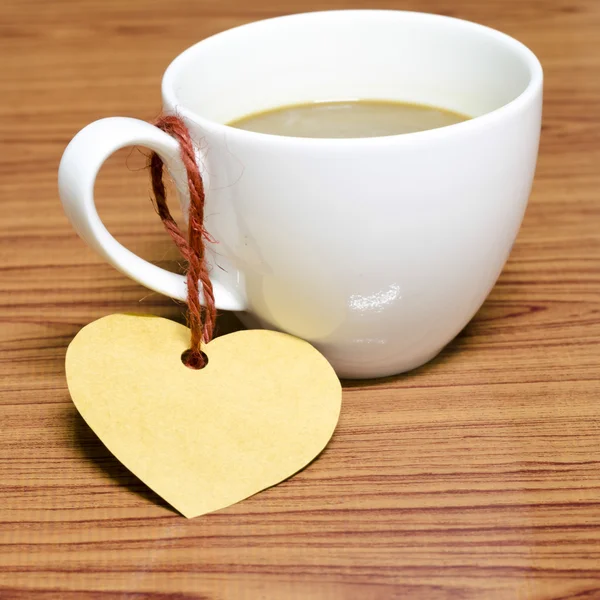 Tazza di caffè con tag cuore — Foto Stock