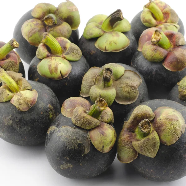 Mangosteen isolerad på vitt — Stockfoto