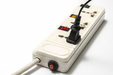 Elektrik çoklu soket prizi