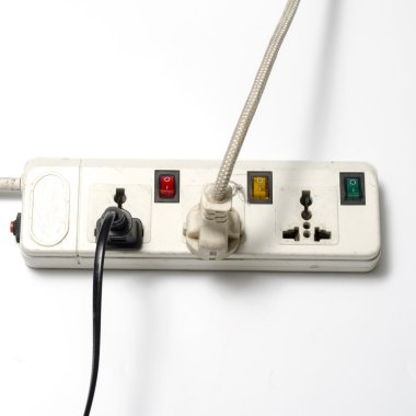 Elektrik çoklu soket prizi